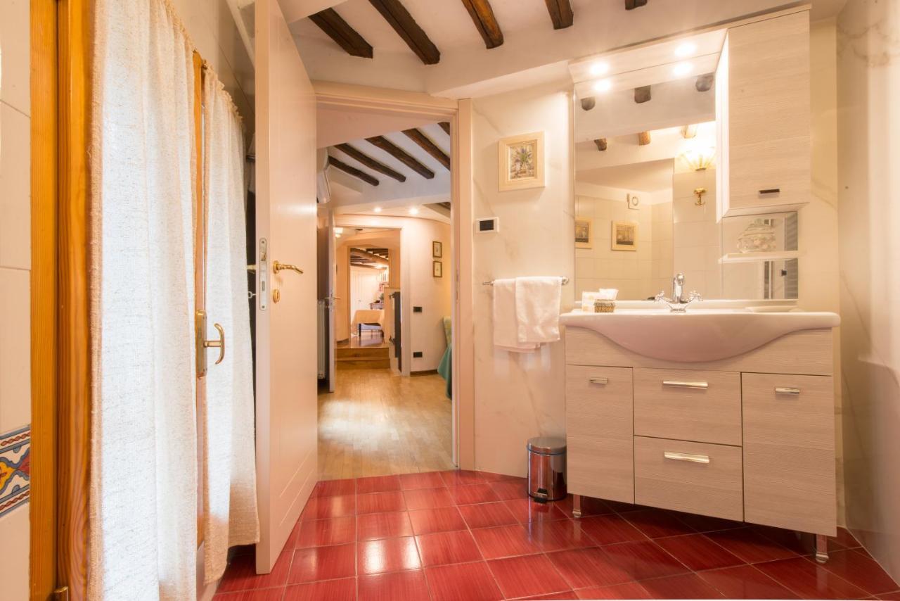 Ladyhouse Appartamento Tipico Con 4 Posti Letto Siena Exterior foto